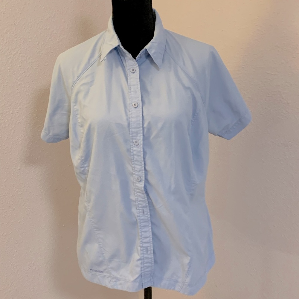 Columbia High Tech Fabric, Hiking Short Sleeve Shirt, Lt. Blue